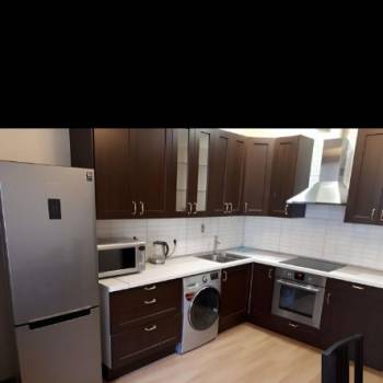 Сдается 1-комнатная квартира, 45 м²