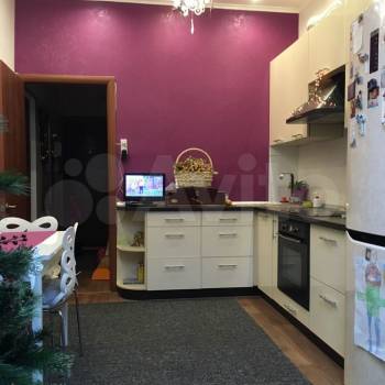 Продается 1-комнатная квартира, 37,2 м²