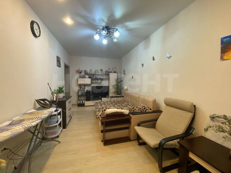 Продам 2-х ком. квартиру (Заполярная)