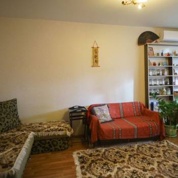 Продается 1-комнатная квартира, 37 м²