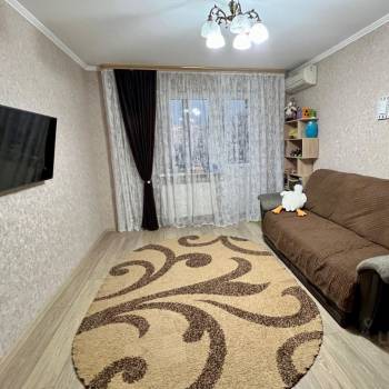 Сдается Многокомнатная квартира, 75 м²