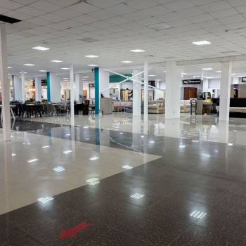 Сдается Торговое помещение, 380 м²