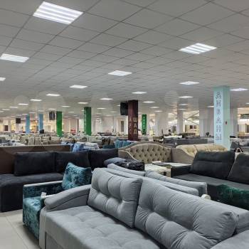 Сдается Торговое помещение, 380 м²