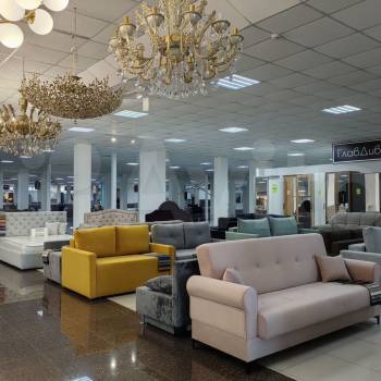 Сдается Торговое помещение, 380 м²