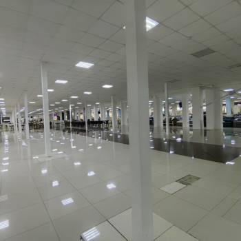 Сдается Торговое помещение, 380 м²