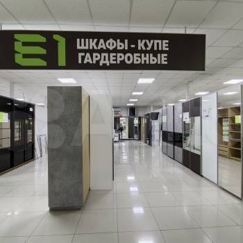 Сдается Торговое помещение, 380 м²