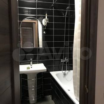 Сдается 1-комнатная квартира, 42 м²