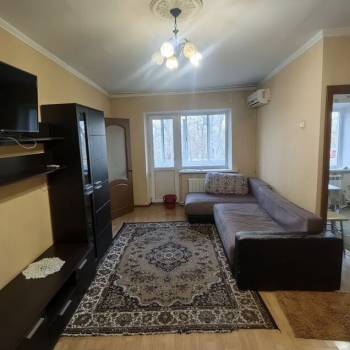 Сдается Многокомнатная квартира, 55 м²