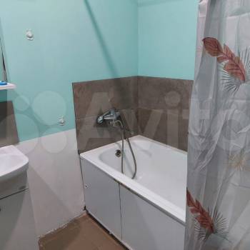 Сдается Многокомнатная квартира, 60 м²