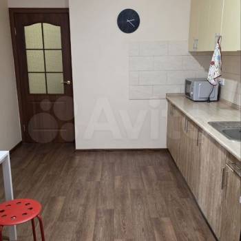 Сдается 1-комнатная квартира, 44 м²