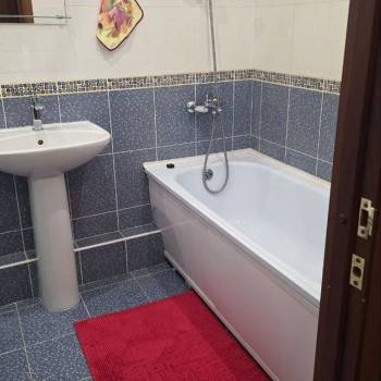 Сдается 1-комнатная квартира, 44 м²