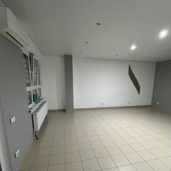 Сдается Нежилое помещение, 72 м²