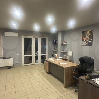 Сдается Нежилое помещение, 72 м²