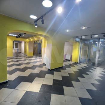 Сдается Нежилое помещение, 76 м²