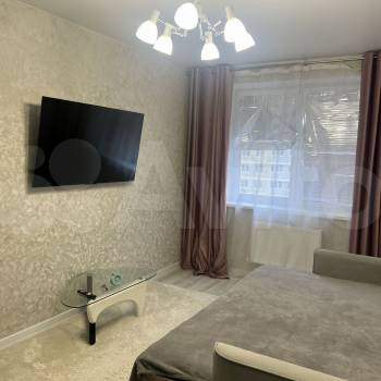 Продается 1-комнатная квартира, 38 м²