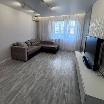 Сдается 2-х комнатная квартира, 68 м²