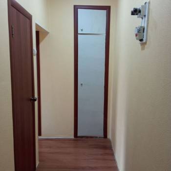 Продается 1-комнатная квартира, 32 м²