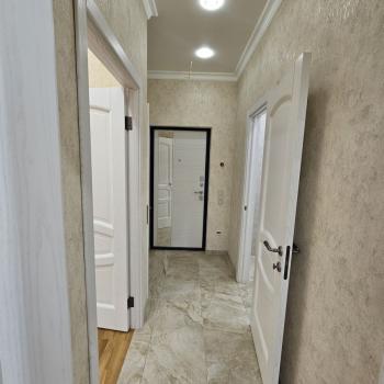 Продается 1-комнатная квартира, 42 м²