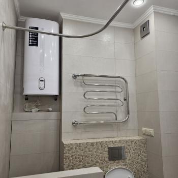 Продается 1-комнатная квартира, 42 м²