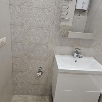 Продается 1-комнатная квартира, 42 м²