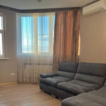 Сдается Многокомнатная квартира, 118 м²