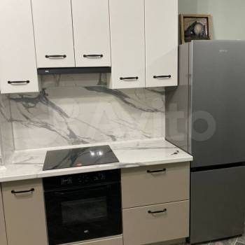 Сдается Многокомнатная квартира, 60 м²