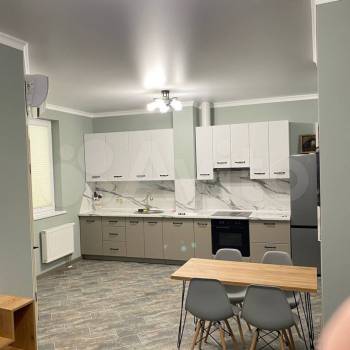 Сдается Многокомнатная квартира, 60 м²