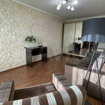Сдается 2-х комнатная квартира, 57 м²