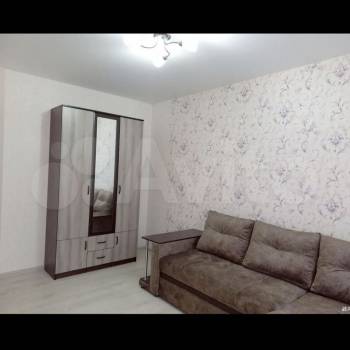Продается 1-комнатная квартира, 35,8 м²