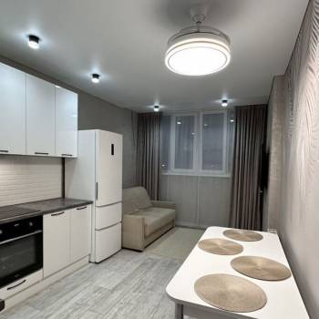 Продается 2-х комнатная квартира, 61,5 м²