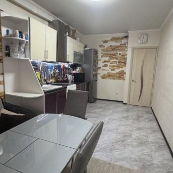 Продается 1-комнатная квартира, 43,3 м²