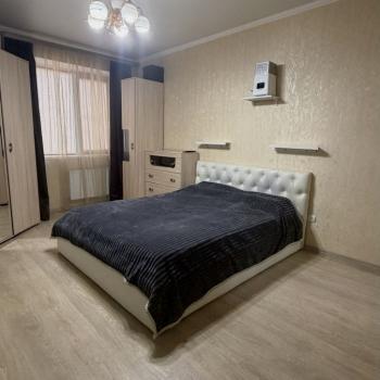 Продается 1-комнатная квартира, 43,3 м²