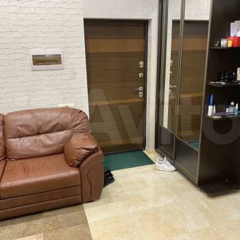 Продается 1-комнатная квартира, 58 м²