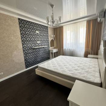 Продается 3-х комнатная квартира, 105 м²
