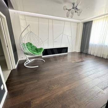 Продается 3-х комнатная квартира, 105 м²