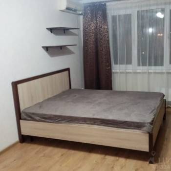 Сдается 1-комнатная квартира, 41 м²