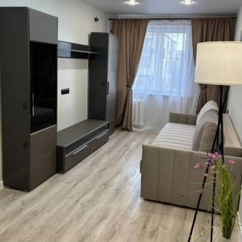 Продается 2-х комнатная квартира, 42 м²