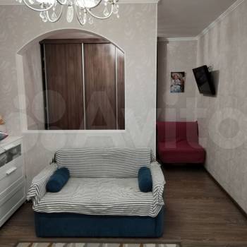 Продается 1-комнатная квартира, 47 м²