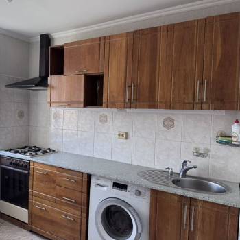 Сдается 1-комнатная квартира, 39 м²