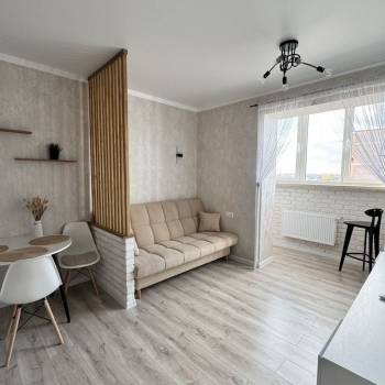 Сдается 1-комнатная квартира, 39 м²