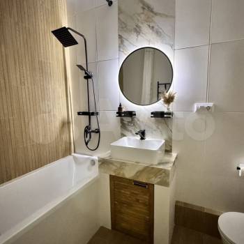 Сдается 1-комнатная квартира, 39 м²