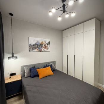 Сдается 1-комнатная квартира, 40 м²