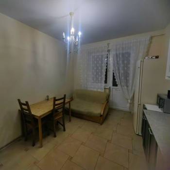 Сдается 1-комнатная квартира, 47 м²