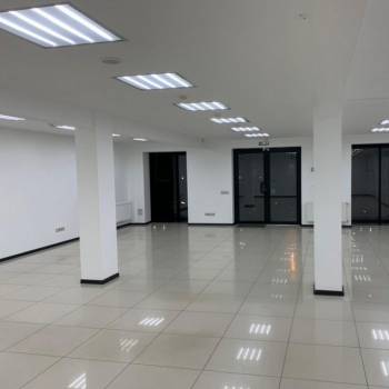 Сдается Нежилое помещение, 110,6 м²