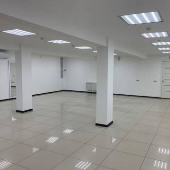 Сдается Нежилое помещение, 110,6 м²