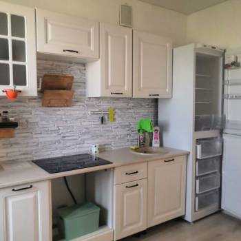 Продается 1-комнатная квартира, 37 м²