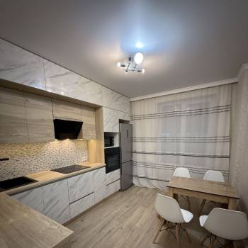 Сдается 2-х комнатная квартира, 67 м²