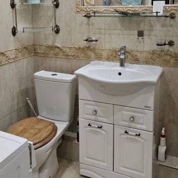 Сдается 1-комнатная квартира, 43 м²