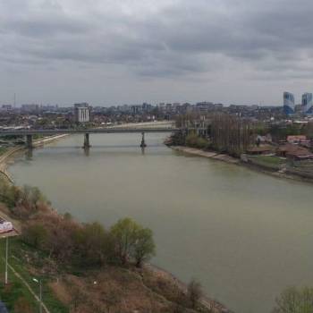 Сдается 1-комнатная квартира, 50 м²