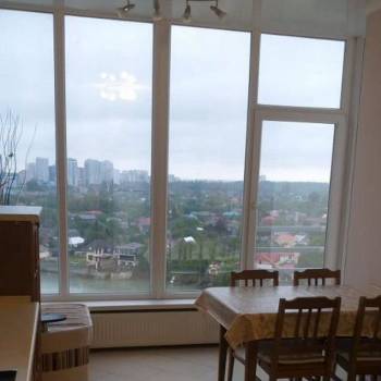 Сдается 1-комнатная квартира, 50 м²